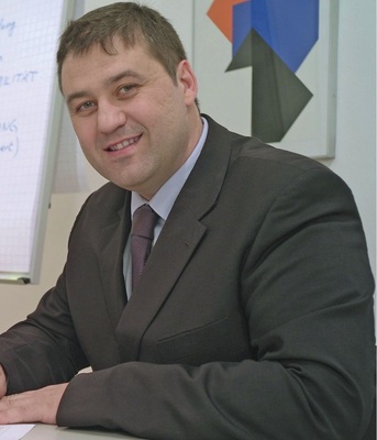 „ Oft werden externe Kapitalgeber vor der Optimierung der Innenfinanzierung 
angesprochen.“
