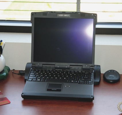 Für den wechselnden Einsatz Büro/Baustelle empfiehlt sich eine 
Docking-Station
