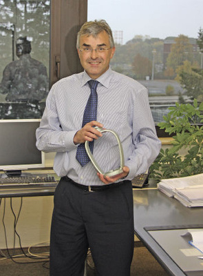 „ Wer uns R 22 zugeliefert hat, kann zu Recht erwarten, dass er 
entsprechend der gelieferten Menge bevorzugt versorgt wird. “
