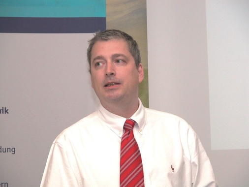 Bundesinnungsmeister Frank Heuberger erläuterte ausführlich die Position 
des BIV im ZVKKW
