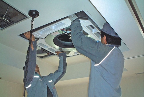 In Japan hat sich die Replace-Technologie nicht nur bewährt, sondern auch 
durchgesetzt: Bereits seit 2001 werden 40 % der VRF-Klimageräte mit 
Replace-Technologie installiert
