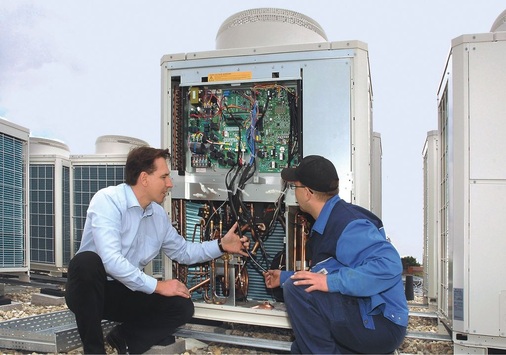 Nach dem Start der Spülfunktion kann wie gewohnt die Inbetriebnahme der 
neuen VRF-Außengeräte durchgeführt werden
