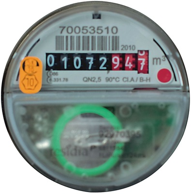 Ein Strömungswächter ­verhindert während der Abtauphase des 
Außengerätes ein Einfrieren des Wärme­übertragers
