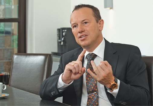 Thiesen: „Messehighlight wird unser Lossnay-Lüftungsgerät werden, das als 
einziges Produkt dieser Art im deutschen Markt nach VDI 6022 zertifiziert 
ist“
