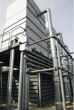 Die Kühlwasserpumpen in der Energiezentrale transportieren das Kühlwasser 
zwischen den Rückkühlwerken und der Kälteerzeugung
