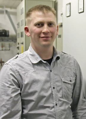 Willi Schwarz ist voll des Lobes über die Anpassungsfähigkeit der 
Yazaki-Absorptionskältemaschine an die spezifischen Anforderungen eines 
Fernwärmenetzes mit KWK-Wärmeerzeugung. „Wir erreichen im Teillastbetrieb 
ein Delta T von 35 K.“
