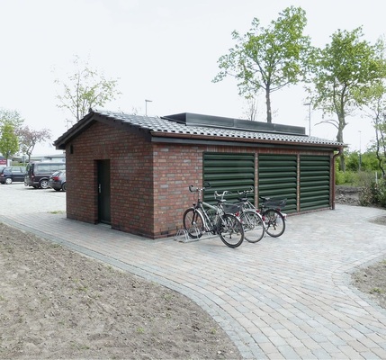 Bild 6 : Schallgedämmtes Technikgebäude
