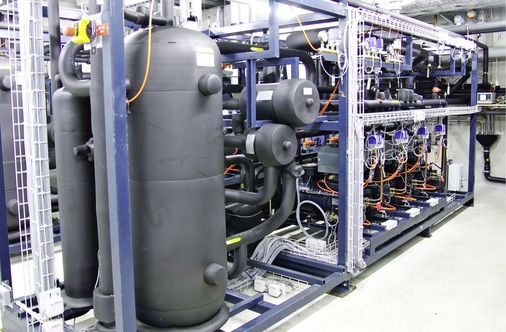 Kälteanlage für den Pluskühlbereich des neuen Prodega Cash+Carry in Basel: 
Vier Verdichter stehen im Einsatz.
