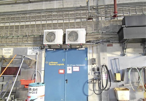 Alle Klimaanlagen in den Ersatzteillagern sind redundant ausgeführt: Bis zum 
Eintreffen des Wartungspersonals können sie notfalls die vorgeschriebenen 
Parameter auch allein aufrechterhalten.
