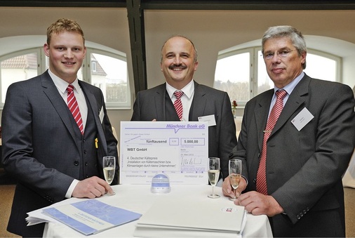 Auszeichnungsveranstaltung „Deutscher Kältepreis“ 2012 in Berlin (v. 
l.): Thomas Zeller, Ludwig Kirmair (beide WBT GmbH), Heinrich Geismar
