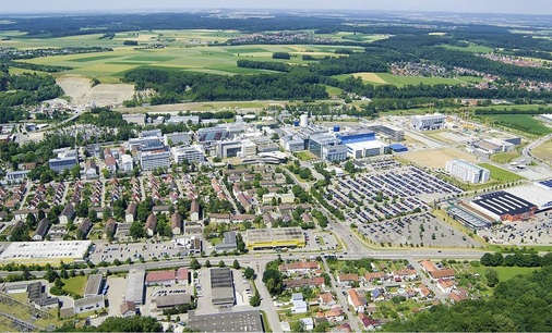 Boehringer-Gebäudetechniker realisierten für alle 65 Gebäude am Standort 
Biberach ein einheitliches Energieeffizienzkonzept aus baulichen und 
technischen Maßnahmen.
