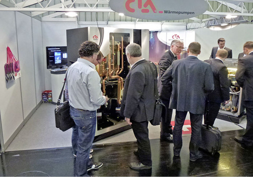 All-in-One-Wärmepumpe Optipro von CTA, Münsingen, mit zwei Verdichtern und 
zwei getrennten Kältekreisläufen.
