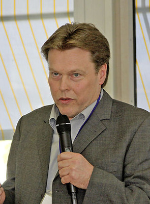 „Selbstreinigende Wärmeübertrager erschließen belastete 
Industrieabwässer als Wärmequelle.“Wolfgang Jaske, Jaske & Wolf GmbH, 
Lingen
