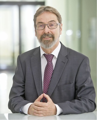 Albrecht Höpfer: Die beste
Lösung für unsere Kunden
sind zuallererst zuverlässige
Verdichter.
