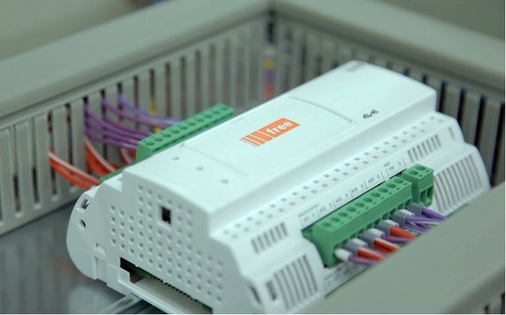 Die Modbus-Master-Funktion des Reglers Free Evolution ermöglicht beim 
Lüftungsgerät SupraBox die einfache Integration von Drittgeräten.
