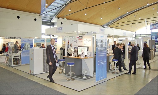 Der VDKF selbst war erstmals auf einem Gemeinschaftsstand mit mehreren 
Herstellern anlässlich der dies­jährigen WTT präsent.
