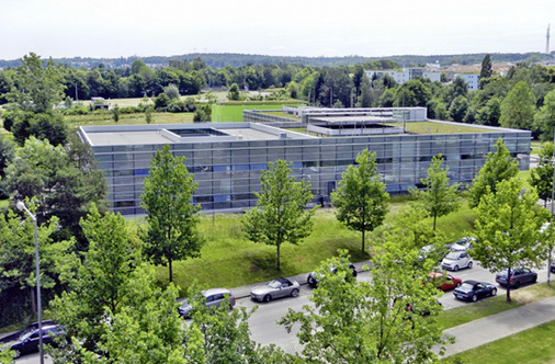 Supercomputer des Rechenzentrums der Universität Stuttgart erbringt 
Höchstleistung.

