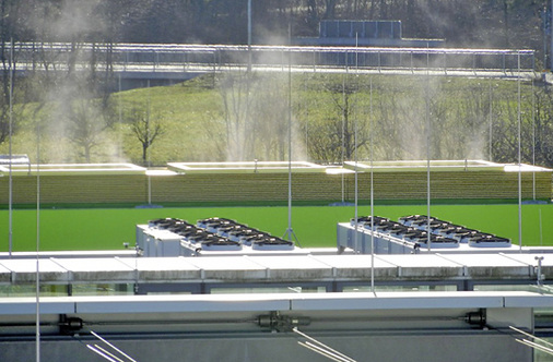 Die innovative freie Kühlung des Systems ermöglicht es, dass Hermit 
weitgehend ohne Kälte aus dem Fernkältenetz der Universität auskommen 
kann.

