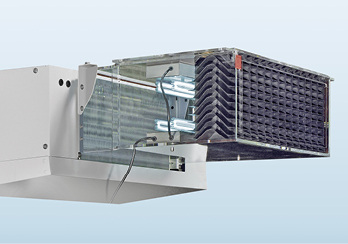 
Das Funktionsmodell zeigt die Lage des AirStream V hinter dem Verdampfer. 
Durch diese Position wird die Luft erst nach dem Kühlprozess entkeimt und 
kann somit nicht erneut kontaminiert werden.

