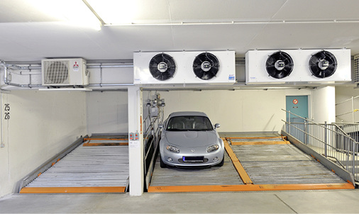 Die beiden Rückkühler wurden platzsparend in der Tiefgarage platziert.

