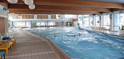 Die Klimatisierung von Kinderbadelandschaft und Wellenbad konnte mit der 
neuen Anlage wirtschaftlicher gestaltet werden.

