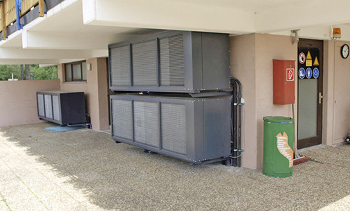 
Die Verdampfereinheiten verfügen über eine größere Gehäusetiefe und 
spezielle Ventilatoren, um mehr Luft transportieren zu können.

