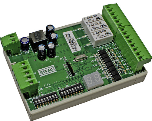 Das Universalmodul CompTrol Interface III kann die Verdichterfrequenz durch 
ein externes 010 V-Stellsignal stufenlos proportional ansteuern.

