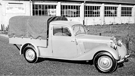 
Der 170 V wurde von 1937 bis 1952 gebaut. Hier die Version mit Ladepritsche

 - © Bild: Günter Scherlinzky

