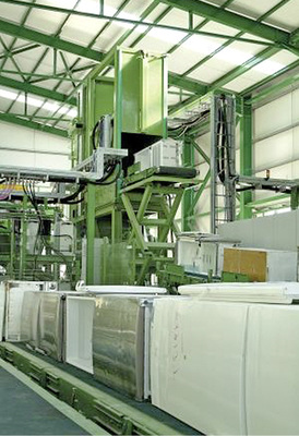 
Sofern konsequent und gütegesichert durchgeführt, bezeichnen Experten die 
Rückproduktion ausgedienter Kühlgeräte als das wirksamste 
CO2-Reduzierungstool im WEEE-Bereich.

