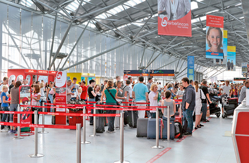 Unmittelbar nach der Installation der Bosch-Systeme im Terminal 2 wurden 
Kosteneinsparungen gegenüber dem vorhergehenden Status von 25 Prozent 
prognostiziert. Tatsächlich erreicht wurden dann zunächst 37,5 Prozent.

