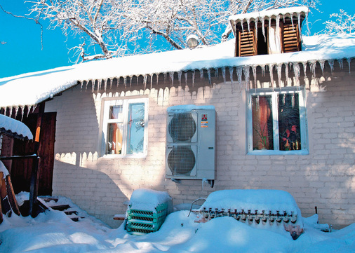 Sichere Wärmeleistung im Winter auch ohne elektrischen Heizstab, 
zusätzliche Wärmeerzeuger oder überdimensionierte Kompressoren. Die 
Zubadan-Technologie garantiert 100 Prozent Heizleistung bis −15 °C.
 - © Mitsubishi Electric
