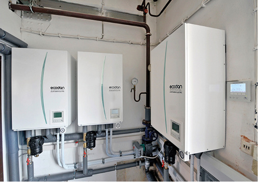 
Die platzsparenden Hydroboxen konnten wandhängend installiert werden.

