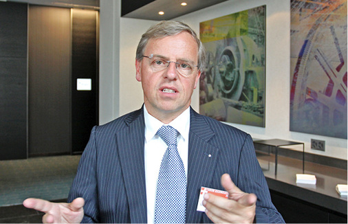 Dr. Gassmann: Wichtige Protokolle der Gebäudeautomation wie BACnet, 
KNX / EIB oder LON arbeiten ohne Verschlüsselung.“

