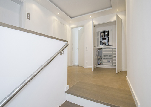 Geräte für die Zwei-Richtung-Lüftung in Wohnungen dürfen bis zu einer 
Luftleistung von 999 m³/h ohne Wärme-rückgewinnung in den Verkehr 
gebracht werden, müssen dann aber für diesen Einsatz-zweck deklariert sein.

