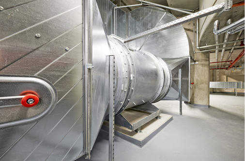 Werden an Lüftungsanlagen Komponenten getauscht, die zu einer 
Leistungs-erhöhung führen, oder wird die Anlage umgebaut, erlischt unter 
Umständen der Bestandsschutz, und die neuen Ökodesign-Verordnungen müssen 
angewandt werden.

