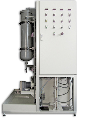 
NADES 2.0 wird vor Ort, in einem eigens konstruierten ECA-Generator, aus 
Salz, Wasser und Strom hergestellt. Das Biozid verfügt über ein breites 
Wirkspektrum gegenüber Mikroorganismen, reduziert Biofilm und beugt dessen 
Wiederaufbau vor.

 - © aquagroup AG

