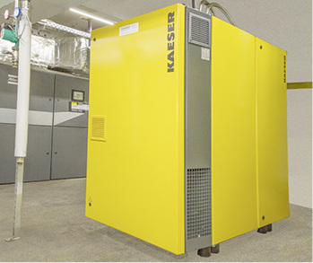 Die Antriebswärme wird durch vier Druckluftkompressoren bewältigt.

