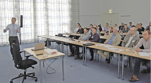 30 Berufsschul- und Fachlehrer waren zum diesjährigen BIV-Lehrertreffen 
gekommen, das in Räumlichkeiten der Danfoss GmbH in Offenbach/Main 
stattfand.

