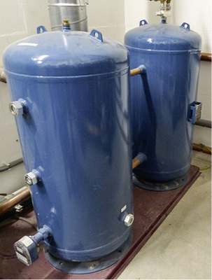 
Die Sammler haben ein Volumen von insgesamt 350 l.

