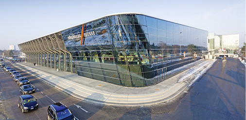 Sie gehört (noch?) nicht zur Chillventa-Ausstellungsfläche, ist aber einer 
der Hingucker der NürnbergMesse, die Halle 3 A.

