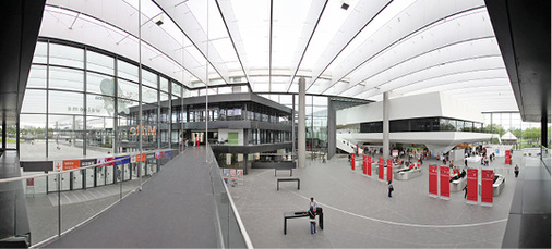 So menschenleer wird es im Eingangsbereich Mitte während der Chillventa 
nicht sein …

