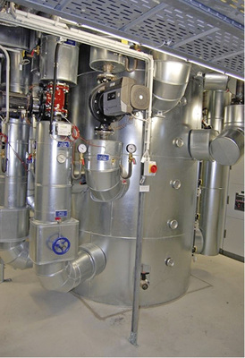 
Um einen maximalen Erzeugungswirkungsgrad zu erreichen, wurde unter anderem 
der Zortström-Verteiler aufwendig einreguliert.

