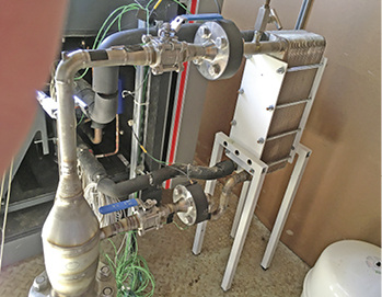 
Bild 6: Geänderte Kopfkonstruktion mit PWÜ außerhalb der Wärmepumpe

