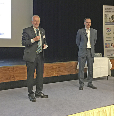 ZVKKW-Präsident Harald Kaiser (links) begrüßte die Teilnehmer im Maritim 
Konferenzhotel Damrstadt.


