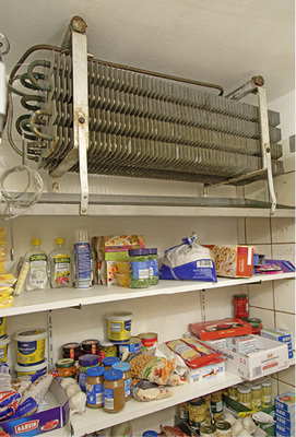 Die Raumtemperatur des zweiten Kühlraumes beträgt 2 bis 4 °C.

