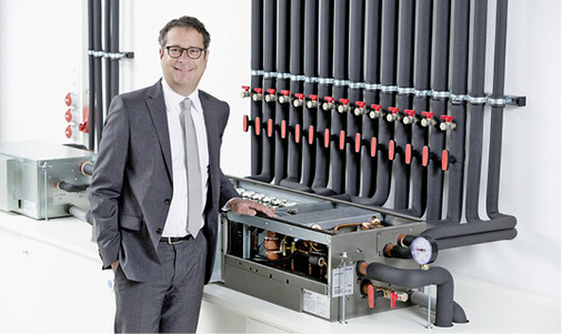 Dror Peled: Das HVRF-System war von vorneherein auch eine klare Antwort auf 
die Anforderungen der F-Gase-Verordnung und damit den Einsatz von 
Kältemitteln.“

