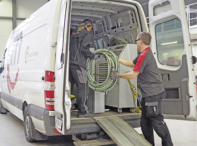 Geliefert wurden acht Split-Klimageräte KM Cool 7.


