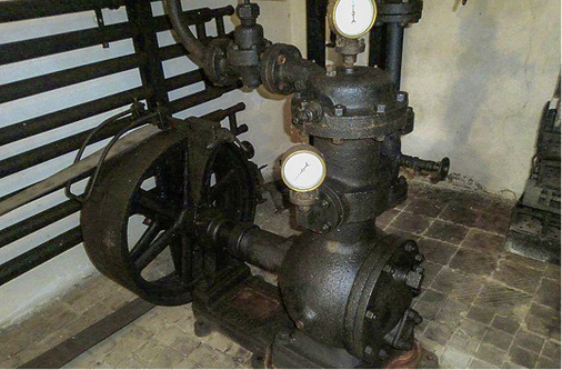 
CO
2
-Verdichter von Haubold um 1920

