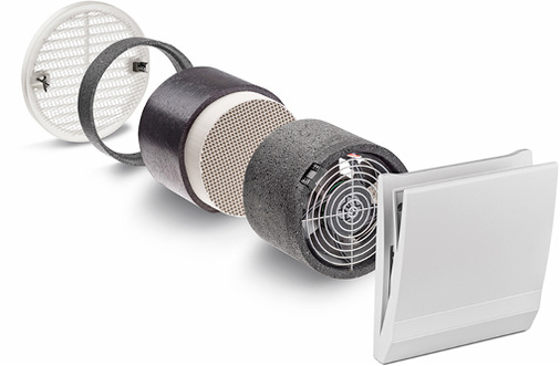 Mit nur 0,09 W/m
3
/h umgerechneter Leistungsaufnahme ist der e
2
  energieeffizient. Er gehört zu den kleinsten dezentralen Lüftern zur 
Wohnungslüftung mit Wärmerückgewinnung und basiert auf dem Prinzip der 
regenerativen Wärmeübertragung.


