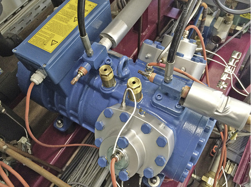 
Bild 4: Regelventil auf einem Verdichter von Frascold auf einem 
kke-Prüfstand

